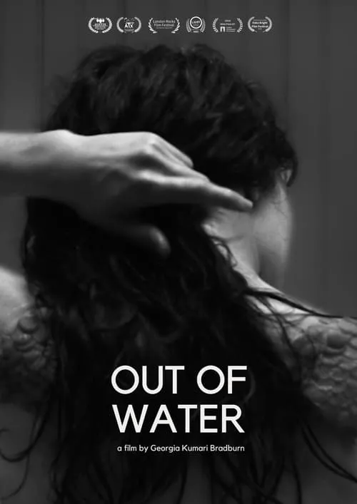 Heather James interpreta a Mrs Bootle en Out of Water