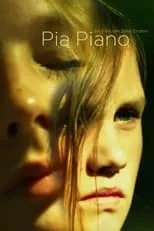 Anna-Maria Bednarzik es Pia en Pia Piano