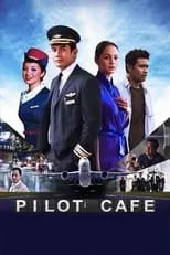 Aishah Ilias es Elaine en Pilot Cafe