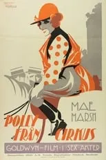 Dick Lee interpreta a Hasty, her lesser half en Polly of the Circus