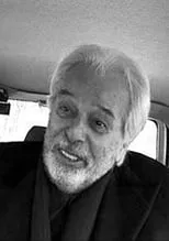 Alejandro Jodorowsky interpreta a Himself en Psicotaxi