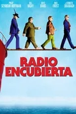 Lucy Fleming interpreta a Mrs. Roberts en Radio encubierta