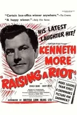 Nora Nicholson interpreta a Miss Pettigrew en Raising a Riot