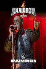 Christian Lorenz interpreta a Self en Rammstein - Maxidrom Festival 2016