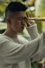 Rich Brian es The Sailor en Rich Brian Is The Sailor