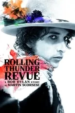 Martin von Haselberg interpreta a The Filmmaker en Rolling Thunder Revue: A Bob Dylan Story by Martin Scorsese