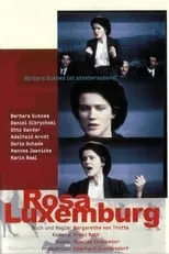 Malgorzata Gebel en la película Rosa Luxemburgo