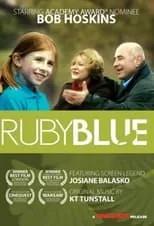 Angelica O'Reilly interpreta a Rosie en Ruby Blue