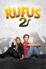 Lizzie Boys interpreta a Darla en Rufus 2