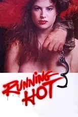 Lesley Woods en la película Running Hot