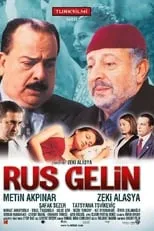 Bilge Sen interpreta a Hatice en Rus Gelin