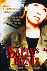 Birgitte Bruun interpreta a Ulla, Sallys mor en Sallys Bizniz