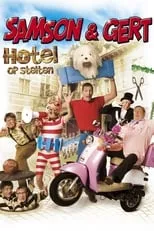 Patrick Onzia es John en Samson & Gert: Hotel op Stelten