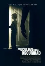 Michael Leone interpreta a Nathan Chambers en Se ocultan en la oscuridad