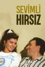 Kaya Gürel interpreta a  en Sevimli Hırsız