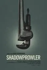 Dashiell Derrickson es Brady en Shadowprowler