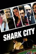 James Lafazanos interpreta a Calloway en Shark City