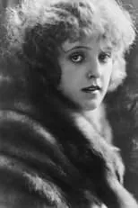 Clara Bow en la película Sigrid Holmquist