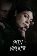 Marja-Leena Junker interpreta a Grand-Mother en Skin Walker