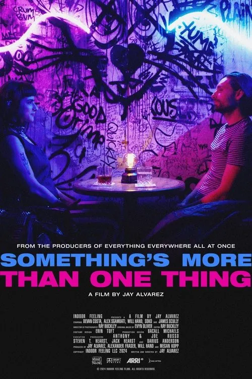 Chelsea Belle interpreta a Jackie en Something's More Than One Thing