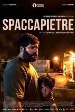 Samuele Carrino interpreta a Antò en Spaccapietre