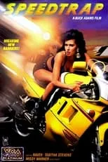 Tabitha Stevens es Ricki Barnes en Speedtrap