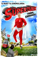 Tamer Karadagli interpreta a Ekber en SüperTürk