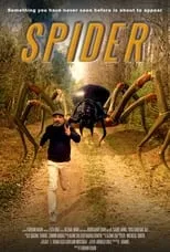 Nicola Duffett interpreta a Barmaid en Spider