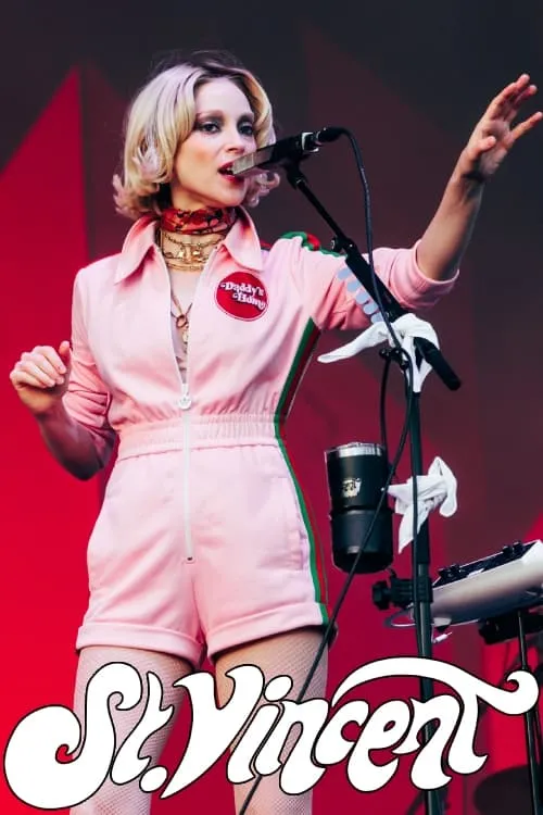 St. Vincent es Self en St. Vincent at Glastonbury 2022