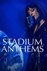 Elizabeth Rose es Claire Halliday en Stadium Anthems