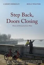 Barney Fitzpatrick interpreta a Chef Concierge en Step Back, Doors Closing