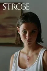 Maia Mitchell interpreta a Fin en Strobe