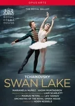 Dominic North interpreta a The Prince en Swan Lake