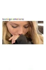 Ava Cooper interpreta a Ava en Teenage Emotions