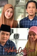 Rita Rudaini es  en Terlakur Cinta Suci