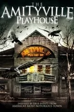 Spencer Banks es Rev. Simon Randall en The Amityville Playhouse