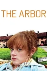 Kathryn Pogson interpreta a Pamela Dunbar en The Arbor