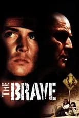 Joseph Murphy interpreta a Khaki Man en The Brave