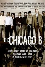 Bret Harrison interpreta a Rennie Davis en The Chicago 8