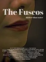 Stacie Capone es  en The Fuscos