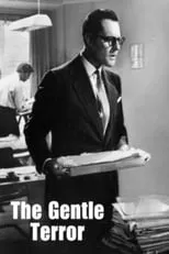 Laidman Browne interpreta a Byrne en The Gentle Terror