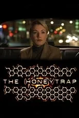 Sara Houghton interpreta a Estate Agent en The Honeytrap