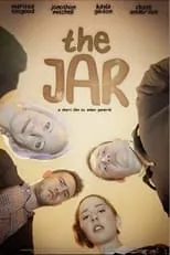 Chase Anderson interpreta a Joey en The Jar