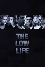 Sara Melson interpreta a Suzie en The Low Life