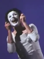 Marcel Marceau es  en The Mask Maker