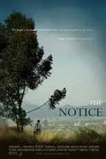 Nayo Wallace interpreta a Ticket Buying Patron en The Notice