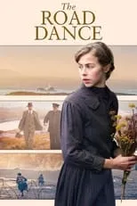 Hermione Corfield en la película The Road Dance