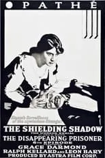 Leslie King es One Lump Louie en The Shielding Shadow