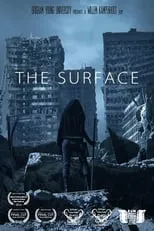 Liz Christensen interpreta a Liz Hursch en The Surface