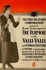 Kitty Bradbury interpreta a Mrs. Henry Vertrees en The Turmoil